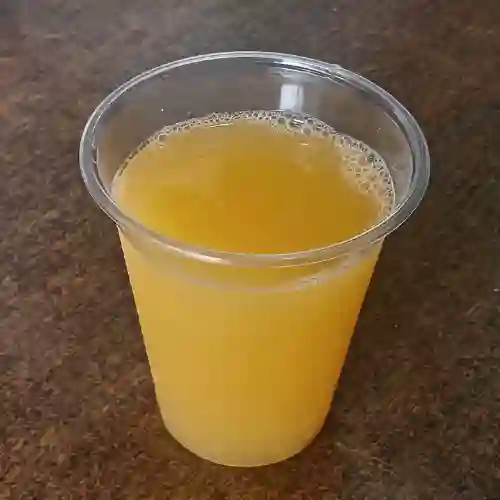 Jugo de Maracuyá en Agua