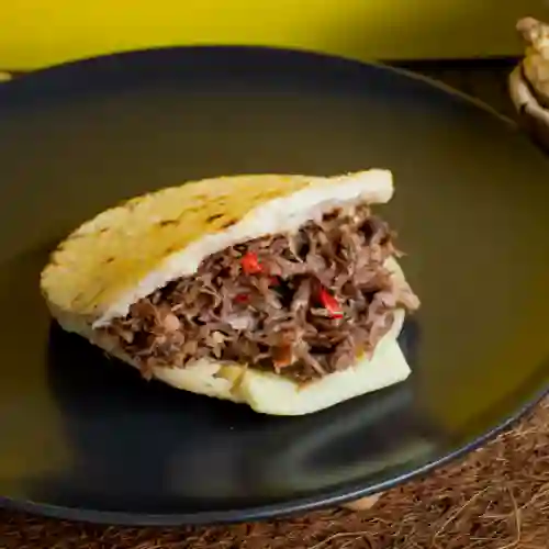 Arepa Solo Carne