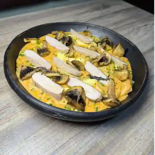 Crepe cerdo del guamo al strogonoff