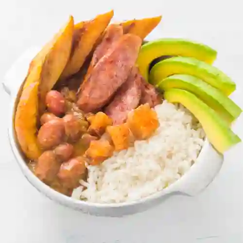 Cazuela de Frijol + Limonada