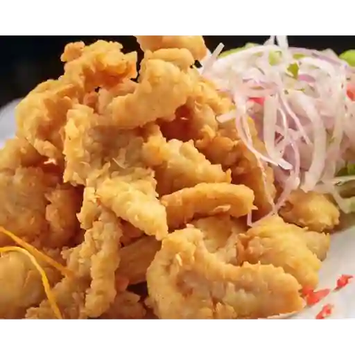 Chicharrón de pescado y calamar