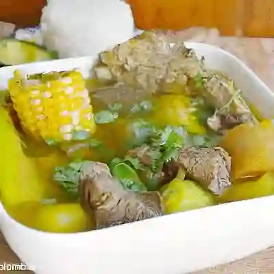 Combo Sancocho de Carne y Pollo + Mazamorra