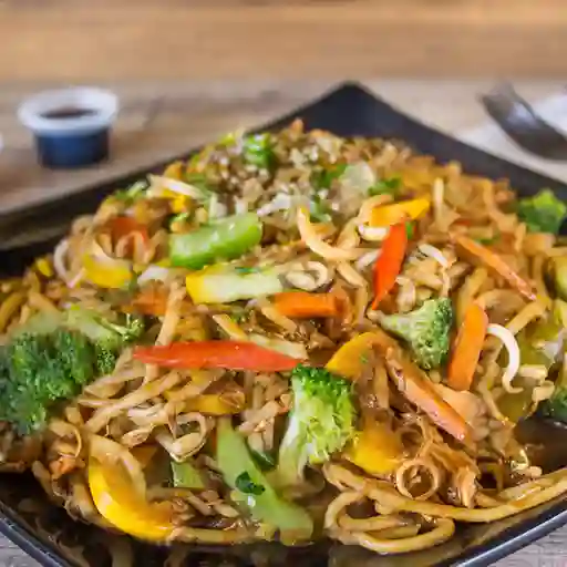 Chow Mein Vegetariana Mediana (2 Pers.)