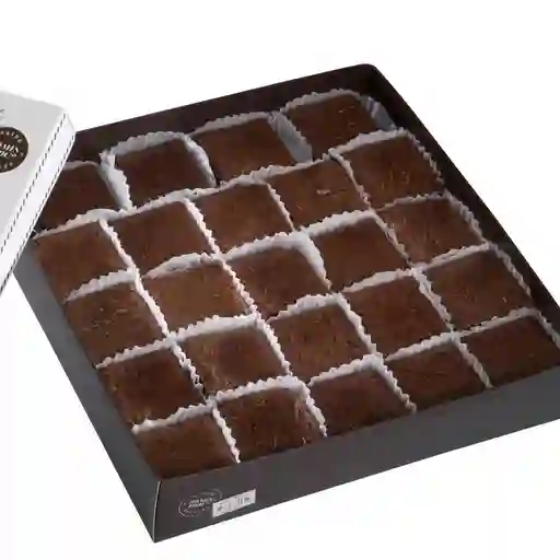 Caja postal x24 brownie milo sencillos