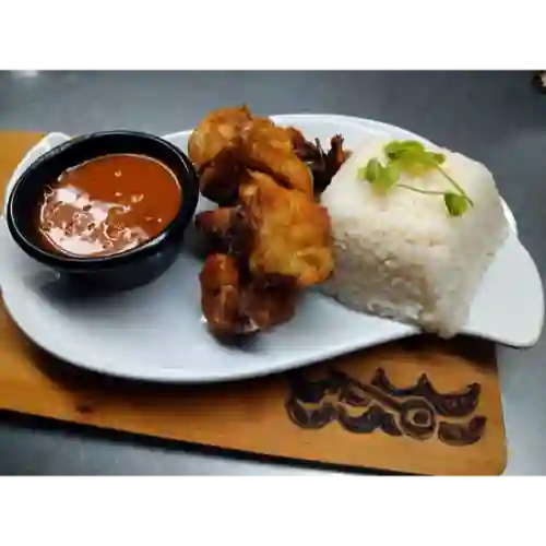 Chicharrón con Frijol