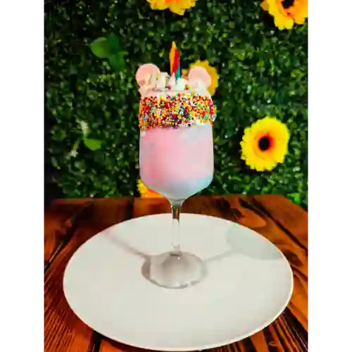 Malteada Frutos Rojos