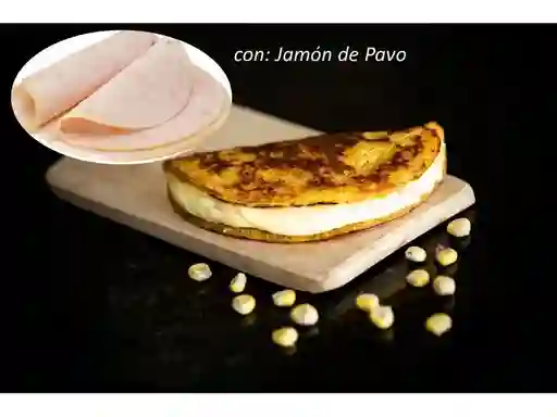 Cachapa con Queso y Jamón de Pavo