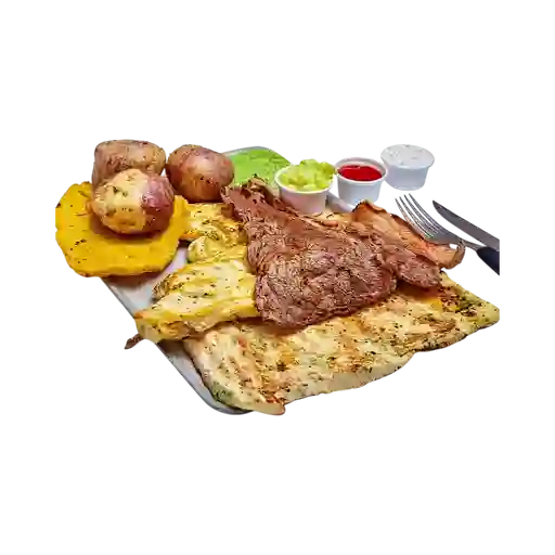 Mixto de Carnes Mas Bebidas Gratis