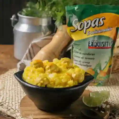 Sopa de Arroz y Albóndigas Fria