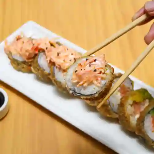 Cangrejo Tempura Roll