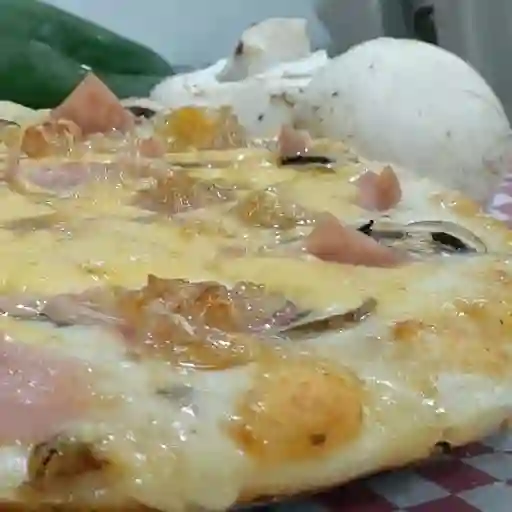 Pizza Celestina Large