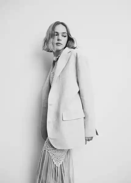 Blazer Americana Noel Beige Talla M Mujer Mango
