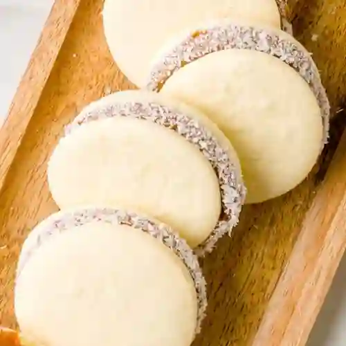 4 Alfajores de Nutella y Almendra