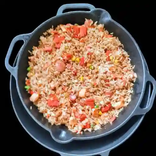 Arroz ranchero(max 8 pers)gaseosa1.5 ml
