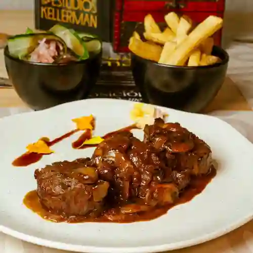 Lomito Stroganoff