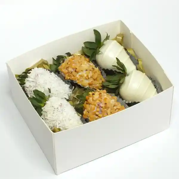 Caja 6 Fresas Tradicional Blanca