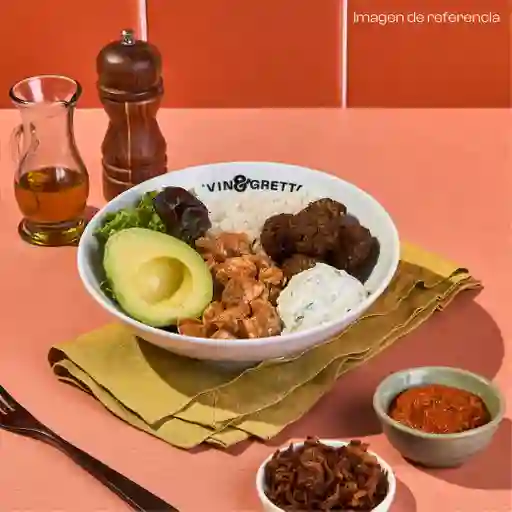 Arma Bowl Mediano de falafel-pollo