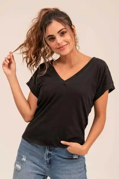 Camiseta Escote Pico Color Negro Talla M Ragged