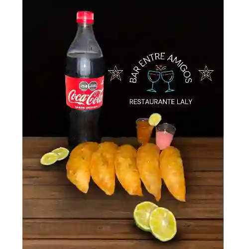Combo de Empanadas de Pollo + Gaseosa