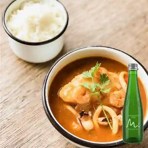 Combo Parihuela Punche + Manantial con Gas 300ML