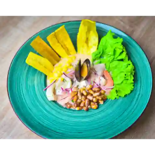 Ceviche Mixto Peruano