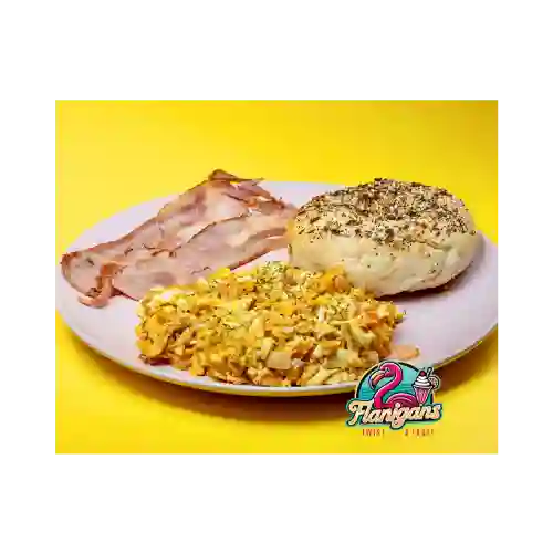 Everything Bagel Pericos Desayuno