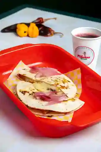 Keka Cochinita Pibil y Queso