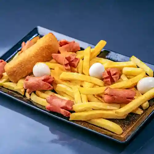 Salchipapas