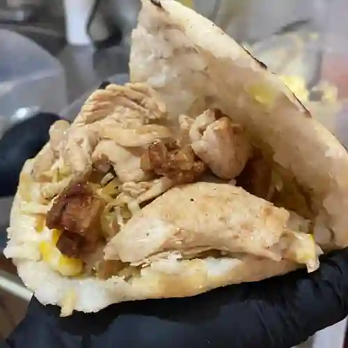 Arepa con 2 Proteinas