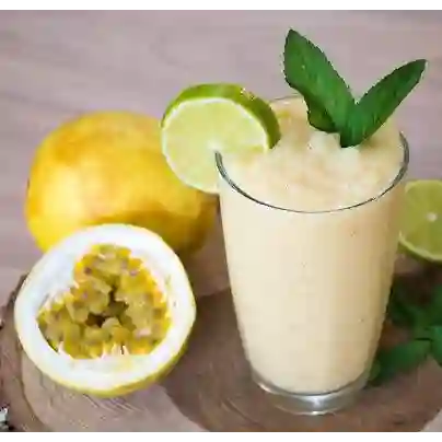 Jugo de Maracuyá en Leche