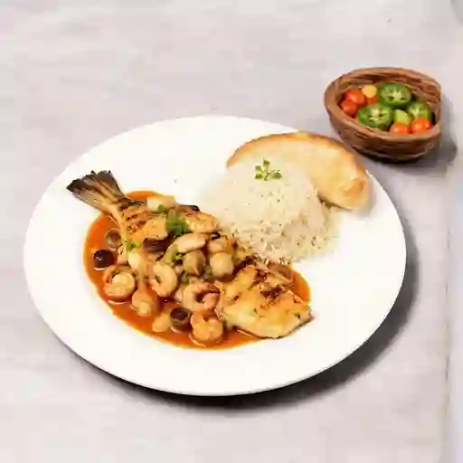 Filete de Robalo en Salsa Marinera
