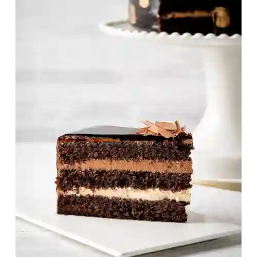 Torta de Chocolate + Americano 7 Oz