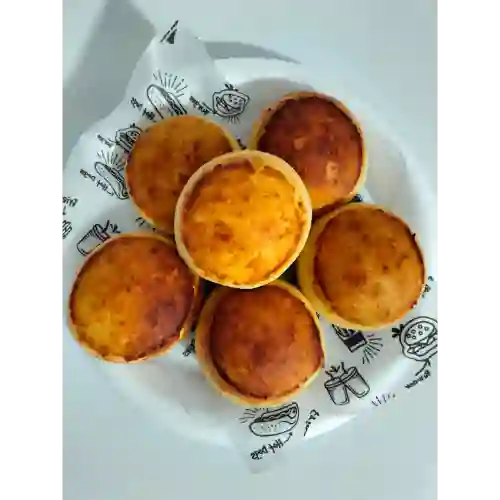 Caja de Almojabanas + Bebida