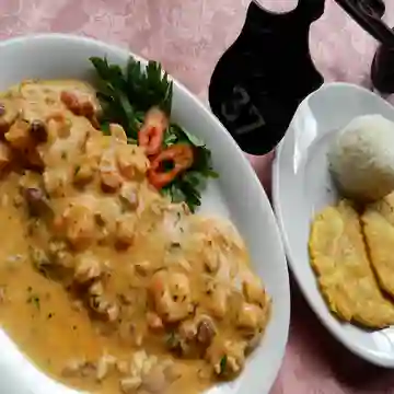 Filete de Pescado a la Marinera