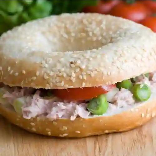 Sándwich  Bagel de Atún