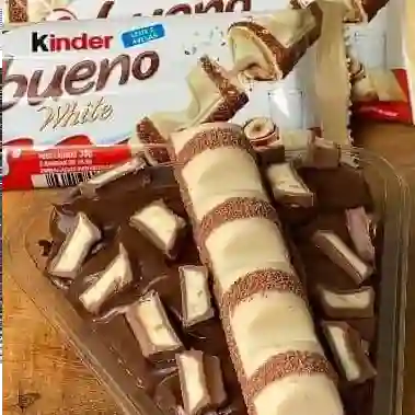 Porción de brownies triangulares premiun