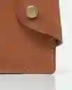 Billetera Snap Leather Goods Café Chevignon