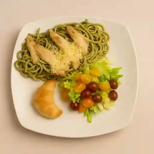 Spaguetti en salsa pesto (miércoles)