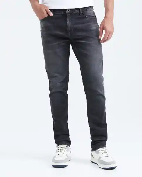 Jean Slim Fit - Famous Gris Grafito Ultraoscuro 34/32 Chevignon