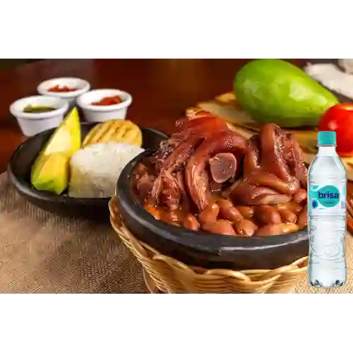 Combo Frijolada con Pezuña + Brisa Sin Gas 600ML