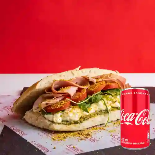 Combo Panini Bolonia + Coca-Cola Original 235 ml