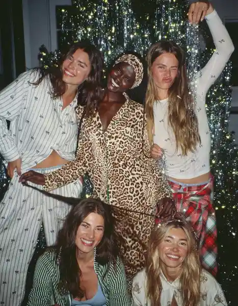 Pijama Aerie Beige Talla SMALL 1333173 American Eagle