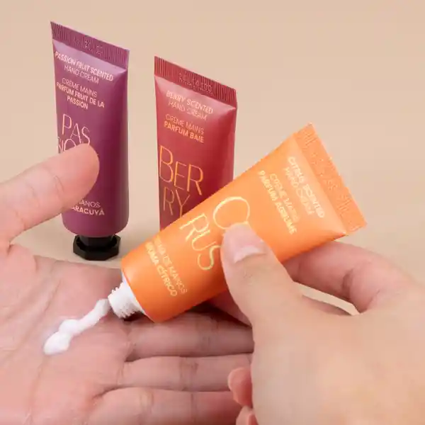 Set de Crema Para Manos Perfumada Serie Miniso