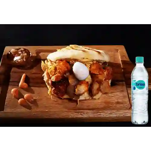 Combo Arepita de Pollo&Chicharrón +Brisa S/gas 600ML