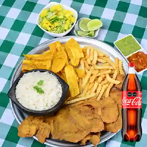 Combo Chuleta de Pollo 25 Cm +Cocacola Orig 1.5l