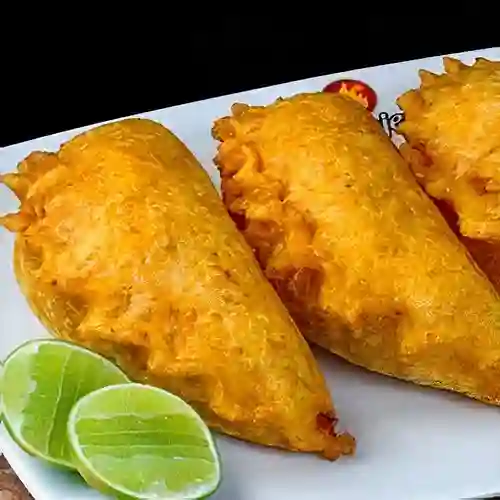 Empanada Mega