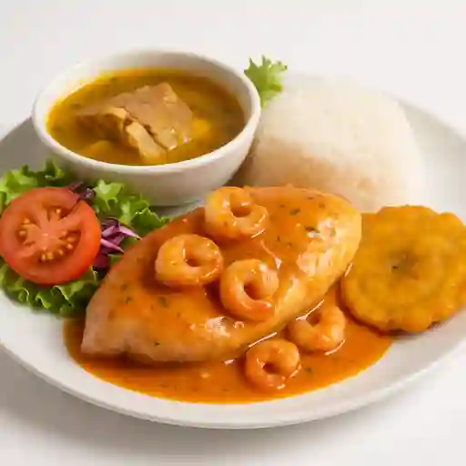 Pechuga en Salsa de Camarones