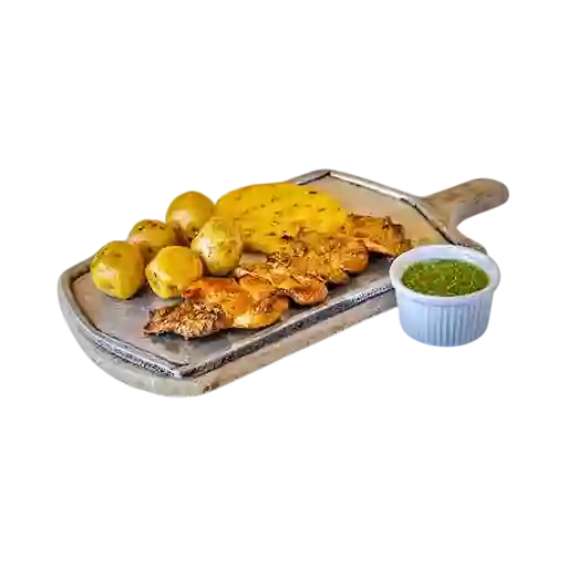 Combo Chuzo Mixto y Cerveza Corona 330ml