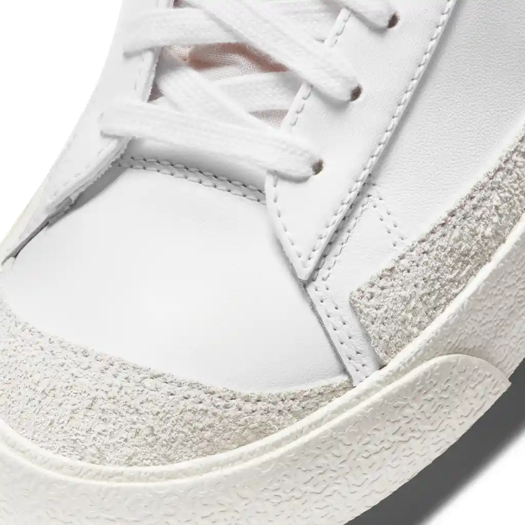 Blazer Mid "77 Vntg Talla 10.5 Zapatos Blanco Para Hombre Marca Nike Ref: Bq6806-100