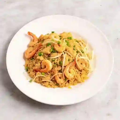 Arroz Frito con Camarón y Pollo